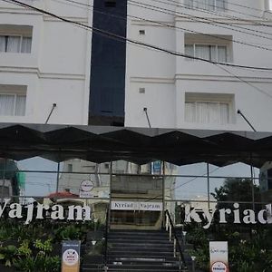 Kyriad Vajram Guntur Apartment Exterior photo