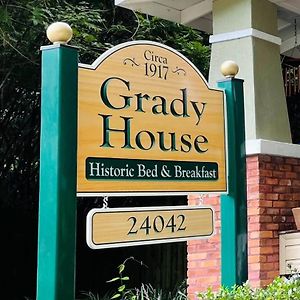 Grady House Bed And Breakfast ไฮสปริงส์ Exterior photo