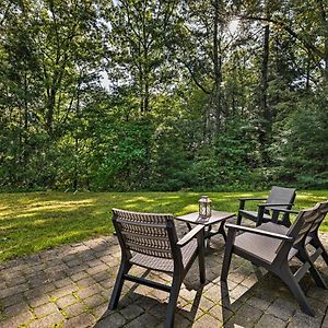 Stroudsburg Hideout In Poconos With Private Hot Tub! Villa Exterior photo