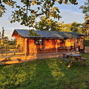 Cosy Wood Cabin In Rural Area Near National Park Villa คัมน็อค Exterior photo