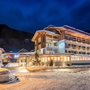 Familien- Sportresort Brennseehof เฟลด์อัมเซ Exterior photo