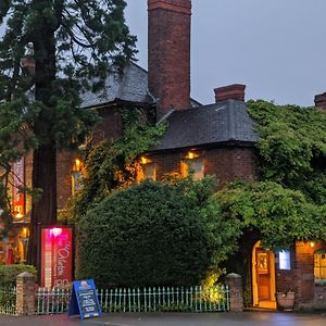 Old Orleton Inn เวลลิงตัน Exterior photo