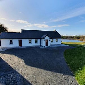 Claragh Cottage คาวาน Exterior photo