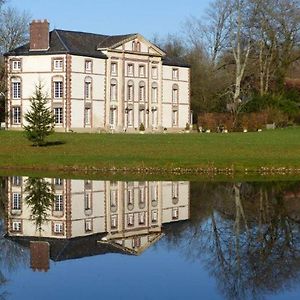 Chambre Le Notre Le Domaine Des Jardins De Bracquetuit Apartment Exterior photo