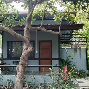 Farm Madame Fleur Apartment ชะอำ Exterior photo