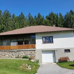 Holiday Home In Altmelon In The Waldviertel Near Vienna Exterior photo