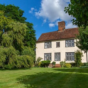 Pounce Hall -Stunning Historic Home In Rural Essex แซฟฟรอนวอลเดน Exterior photo