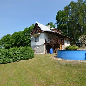 House With The Pool And Fenced Garden Villa Hnanice  Exterior photo