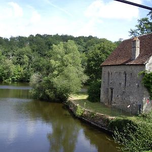 Le Moulin Du Chateau Villa Dompierre-les-Eglises Exterior photo