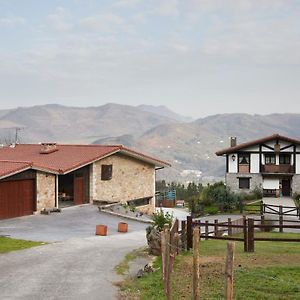 Casa Rural Akei - Basque Stay เอลกอยบาร์ Exterior photo