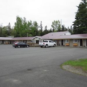 Scoodic Motel เซนต์สตีเฟน Exterior photo