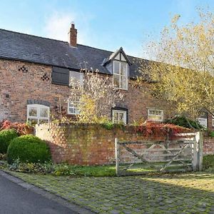 The Coach House Villa Tilston Exterior photo