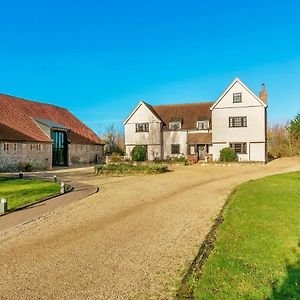 Tuffon Hall Farmhouse Villa ฮอลสเตด Exterior photo