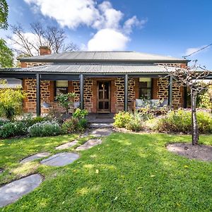 Secret Garden - Luxury Cottage - Giant 85Inch Tv แมคลาเรนเวล Exterior photo