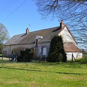 Ancienne Fermette A Aigurande: Nature, Proche Creuse, 1 Chambre, Jardin Prive, Barbecue, Garage - Fr-1-591-1 Villa Exterior photo