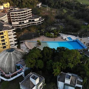 Casa De Campo Em Resort Com Banheiras Agua Termal ซานโตอามาโร ดา อิมเปราตริซ Exterior photo