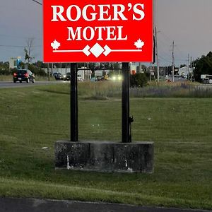 Rogers Motel สมิธส์ฟอลส์ Exterior photo