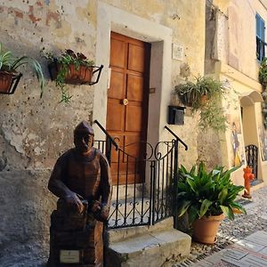 Rifugio Dei Saraceni Hotel วาลเลโครเซีย Exterior photo