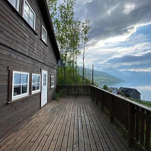 Stryn - Faleide -Hytte Med Fjord Og Fjell Utsikt Villa Exterior photo