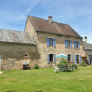 De Oude Pastorie Bed & Breakfast La Celle-En-Morvan Exterior photo