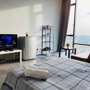 Miza Empire Damansara Studio Free Wifi Netflix Apartment เปอตาลิงจายา Exterior photo