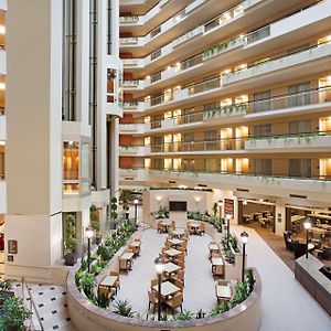 เอ็มบาสซี่สวีสซีคาคัสมิโดวแลนด์โฮเต็ล Hotel ซีคอคัส Exterior photo