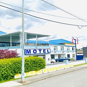 แฮปปี้ เดย์ อินน์ Motel เบิร์นนาบี Exterior photo