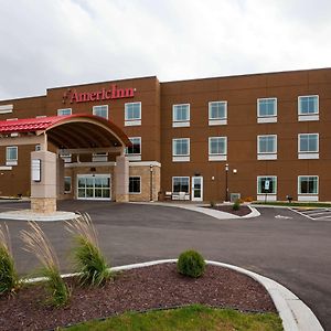 อเมริกอินน์ บาย วินด์แฮม วอพัน Hotel Waupun Exterior photo