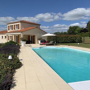 Les Graves Villa Saint-Pierre-Lafeuille Exterior photo