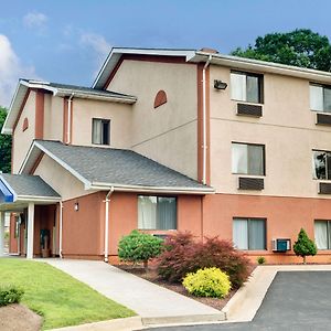 เดย์ อินน์ บาย วินด์แฮม ทอริงตัน Hotel Torrington Exterior photo