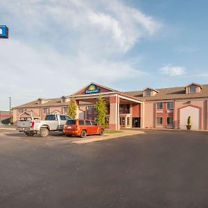 เดย์ อินน์ บาย วินด์แฮม พอลส์ แวลเลย์ Hotel Pauls Valley Exterior photo