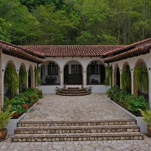 Hacienda La Esperanza Bed & Breakfast Copan Ruinas Exterior photo