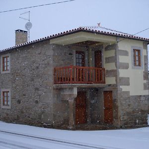 Casa Do Planalto Mirandes Villa มีรันดา โด โดว์โร Exterior photo