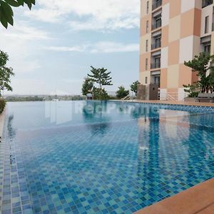 Redliving Apartemen Sayana - Hazelnut Property Tower Cha เบกาซิ Exterior photo