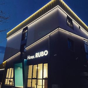 Rubo Hotel ชูเมน Exterior photo