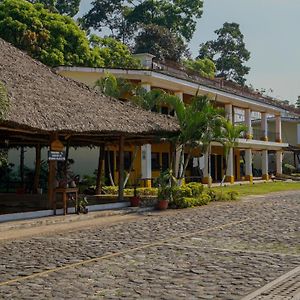 Zafra Hotel เรตาลูเลอ Exterior photo