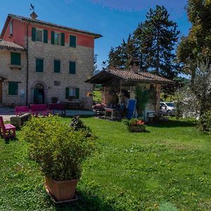 Podere Pratizzoli Apartment Tole Exterior photo