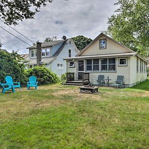 Grandmas Cottage With Sunroom Walk To Beach โอลด์เซย์บรูค Exterior photo