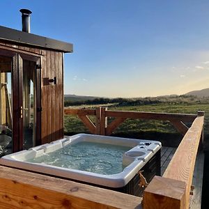 Luxury Lodge With Hot Tub คลิเธอโร Exterior photo