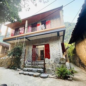 Homestay BảN GióC- Tay'S Traditional Village กาวบั่ง Exterior photo