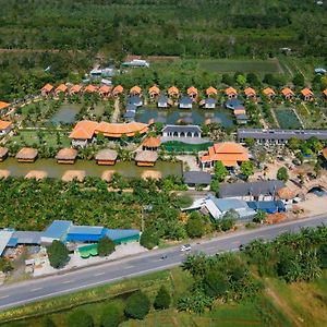 Cantho Eco Resort เกิ่นเทอ Exterior photo