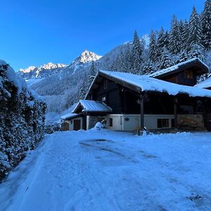 Chalet Galadhrim Chamonix Mont Blanc Valley Villa เลอุชส์ Exterior photo