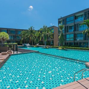 Studio Cape Panwa Ocean Front Partial Seaviewswimming Pool View With Super Wifi Villa บ้านมะขาม Exterior photo