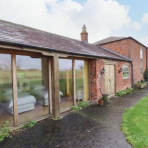 The Barn Villa เอลส์เมียร์ Exterior photo