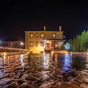 Baldeneige Hotel ปรามานตา Exterior photo