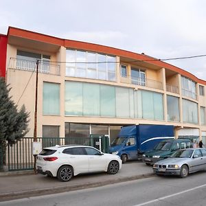 Studio Za Chetirima V Selo Yagodovo, Na 5 Km Ot Plovdiv I Letiste Krumovo Exterior photo