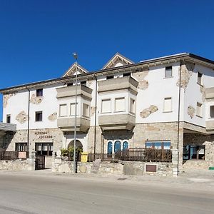 Domus Romulea Hotel Bisaccia Exterior photo