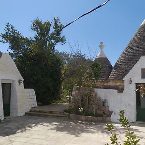 Trulli Di Ivana Hotel ออสตูนี Exterior photo