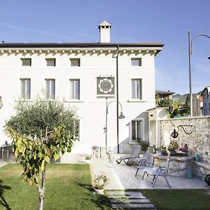 Villa Di Cazzano - Bioluxury Living โซอาวี Exterior photo