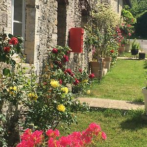 Chez Thomas 7 Route Du Monde Ancien Bed & Breakfast Saint-Georges-D'Aunay Exterior photo